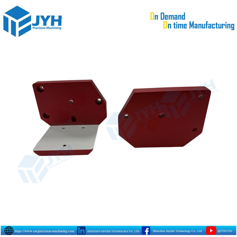 Parti di alluminio anodizzato rosso a precisione CNC con zone parzialmente de-anodizzate e resistenza alla corrosione